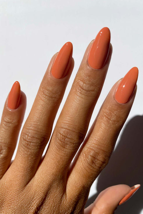 ARABESQUE NAIL POLISH